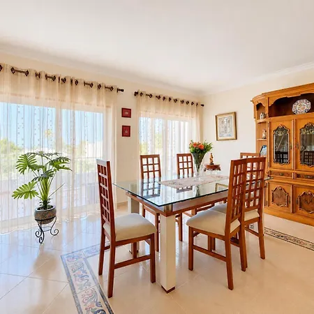 Villa Fatana *